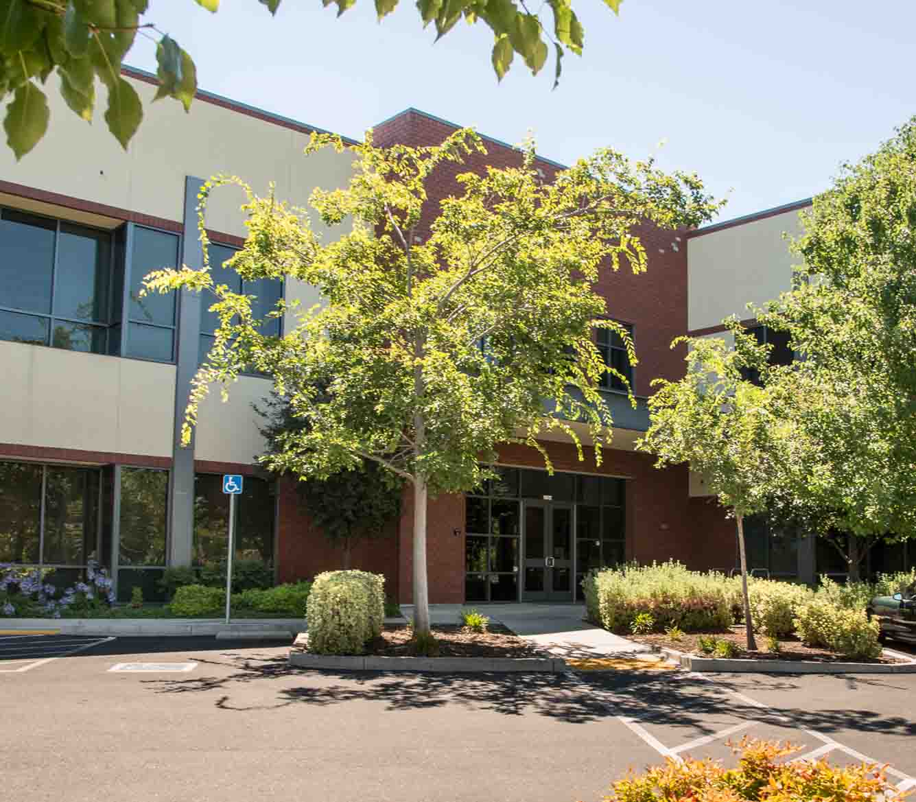 Private office space in Greenhaven Sacramento at 1104 Corporate Way