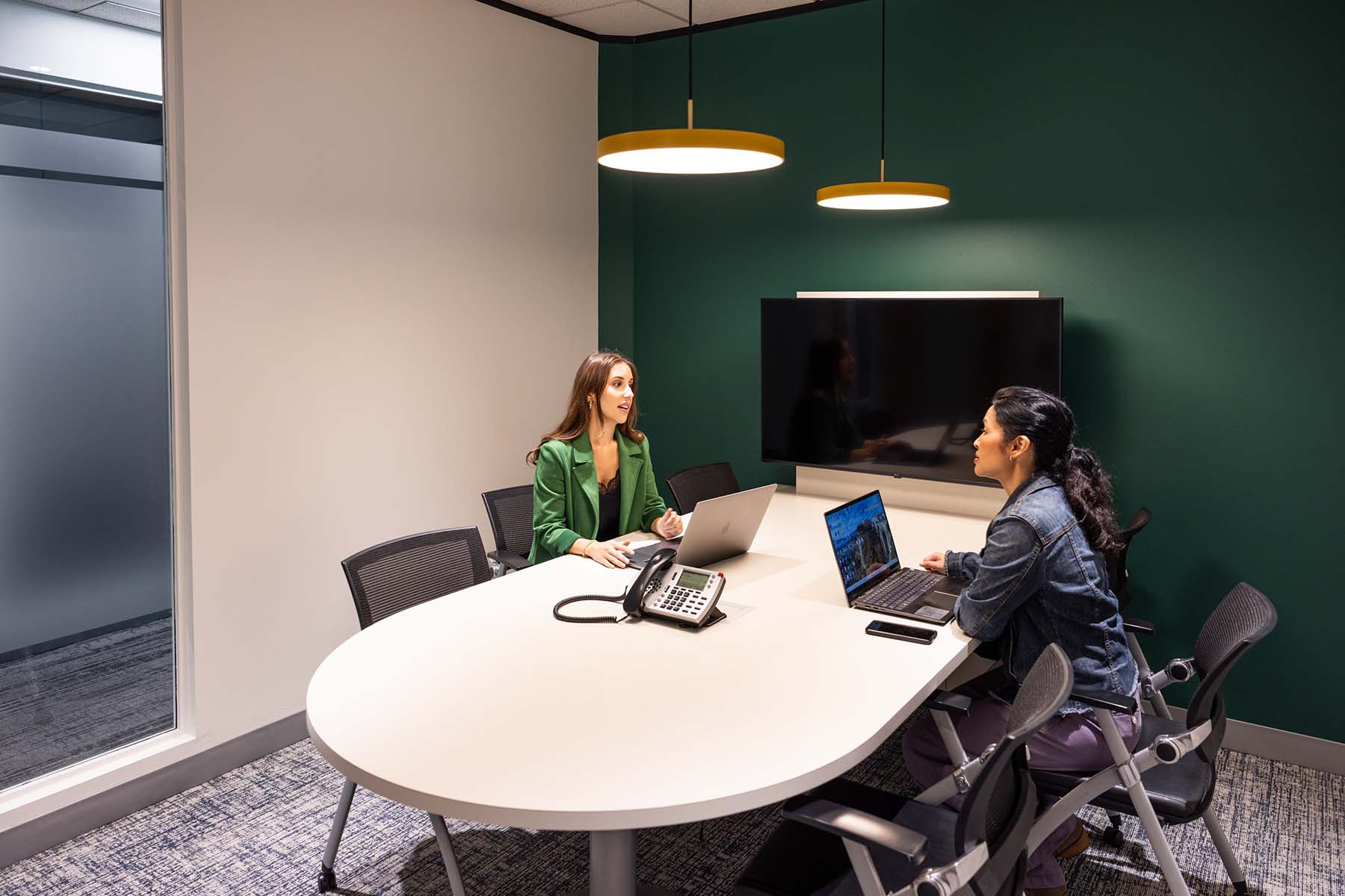 Meeting room available with virtual office in Sacramento Watt Meeting room available with virtual office in Sacramento Watt